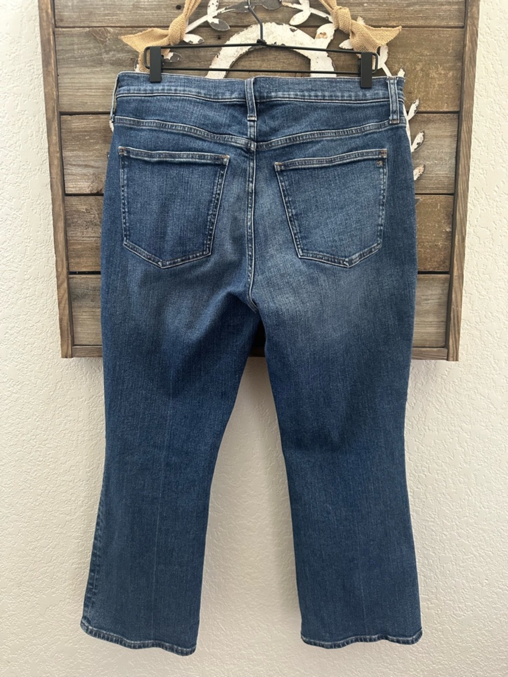 Madewell Mid-rise Kick Out Women's Boot Cut Jeans in Classic Blue Denim 31 - Picture 3 of 10